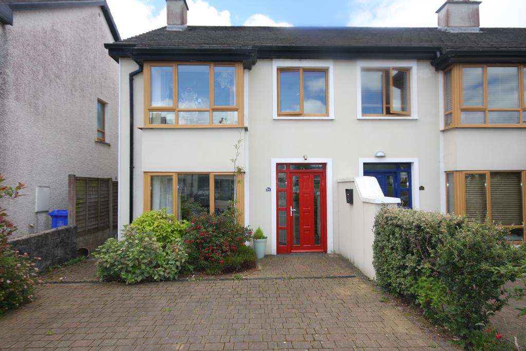 24 Carrabeag, Newport Road, Castlebar, Co. Mayo Flannelly Auctioneers